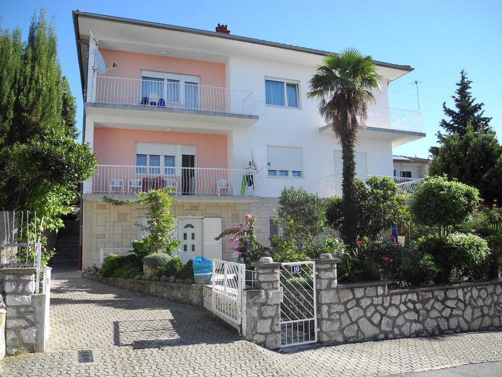 Apartments Pavelic Crikvenica Ruang foto